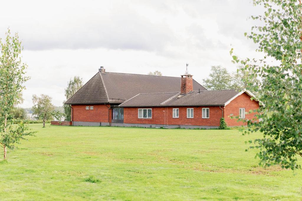 Bonaes Bygdegard Villa Mora Buitenkant foto