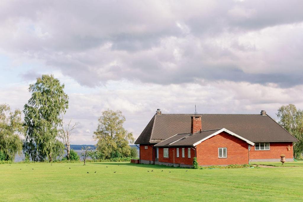 Bonaes Bygdegard Villa Mora Buitenkant foto