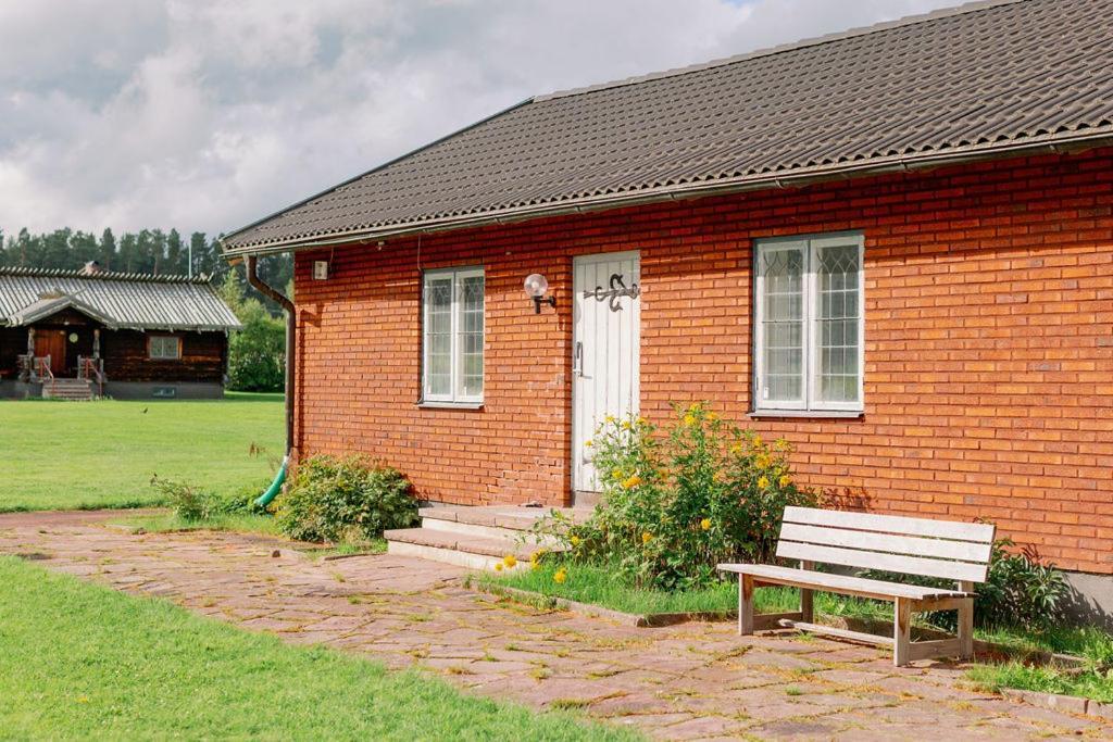 Bonaes Bygdegard Villa Mora Buitenkant foto