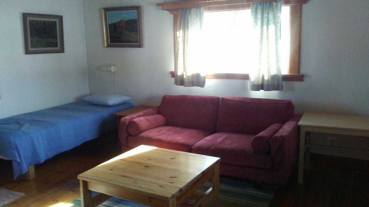 Bonaes Bygdegard Villa Mora Buitenkant foto